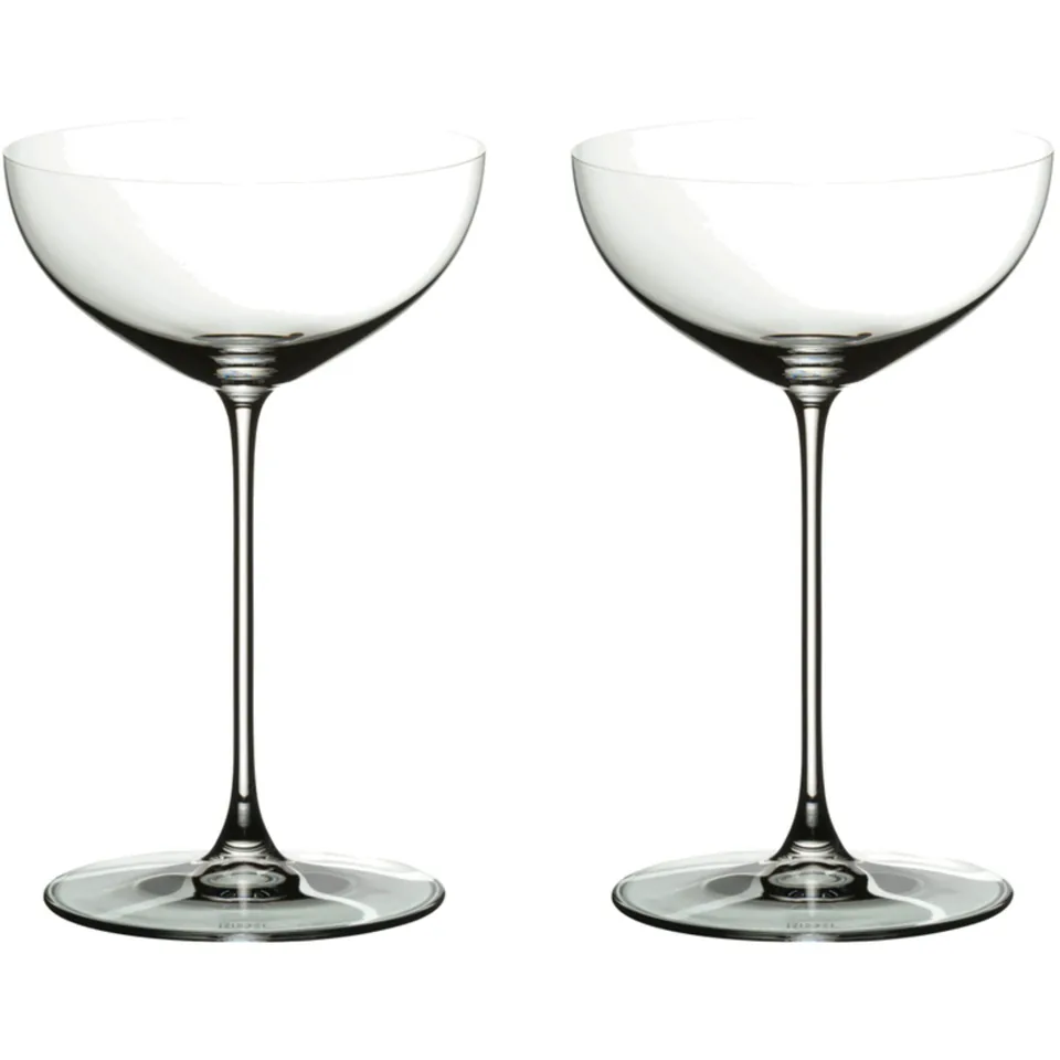Två coupeglas i kristallglas på 24 cl