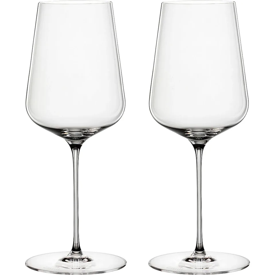 Två universalglas på 55 cl i klart kristallglas