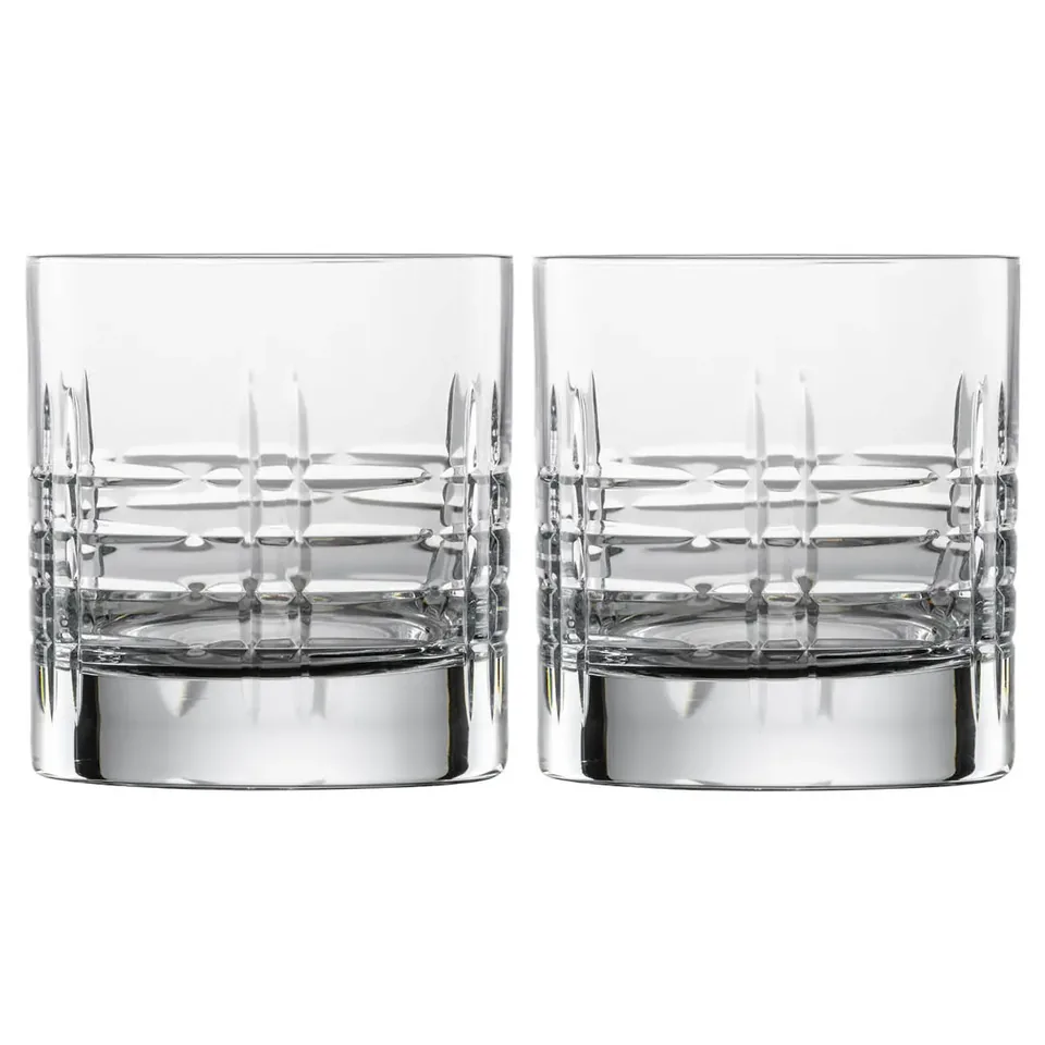Två klara whiskyglas på 37 cl i vanligt glas